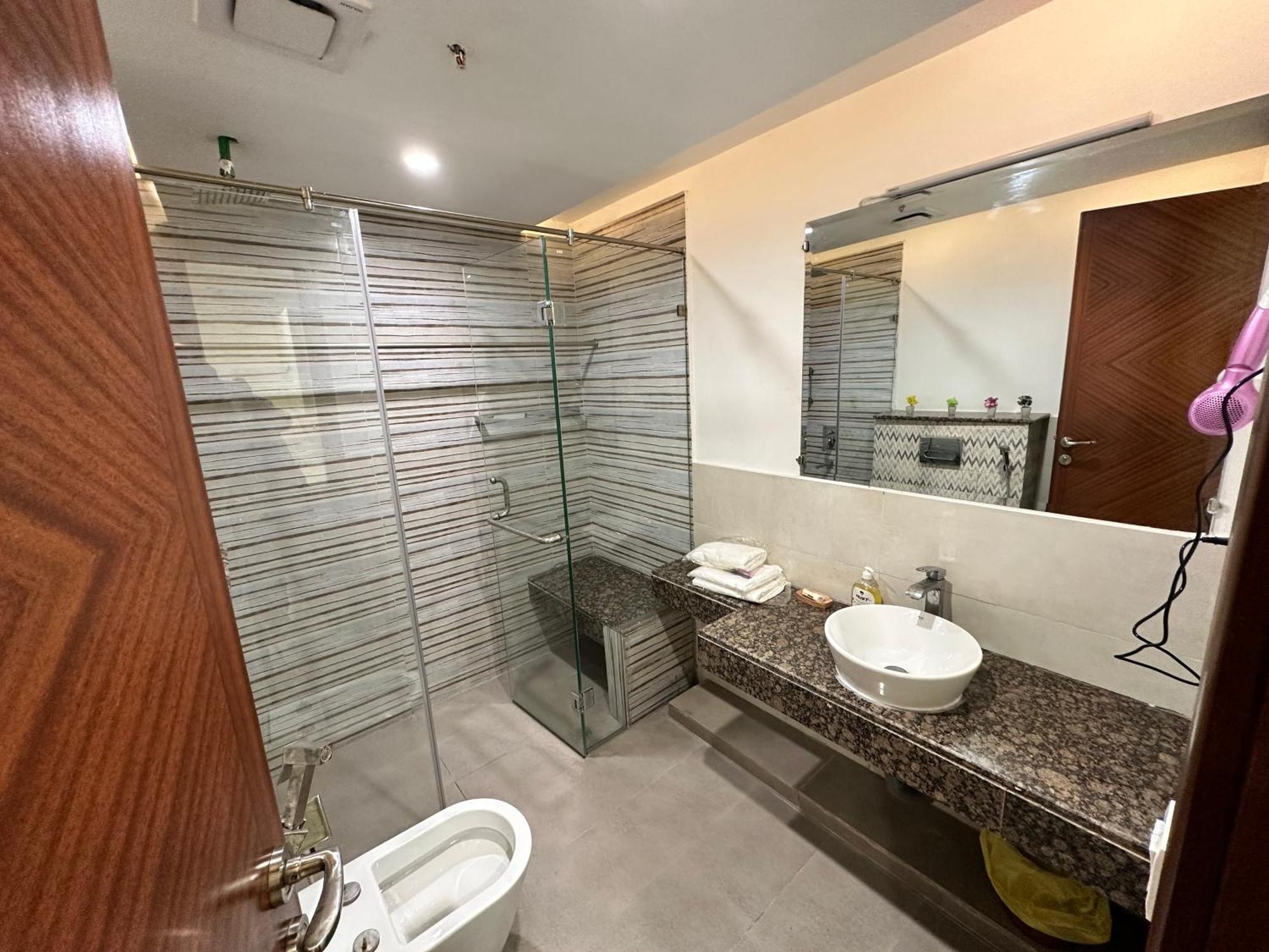 Sunset Luxury Gold Crest Mall Residency Lahore Exteriér fotografie